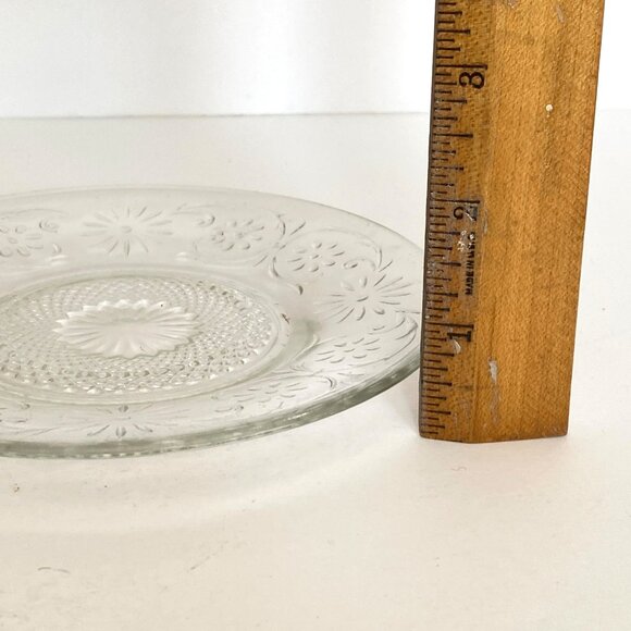 Clear Saucer Daisy No 620 Indiana Glass Plate With Intricate Floral Pattern 6in - Picture 7 of 12